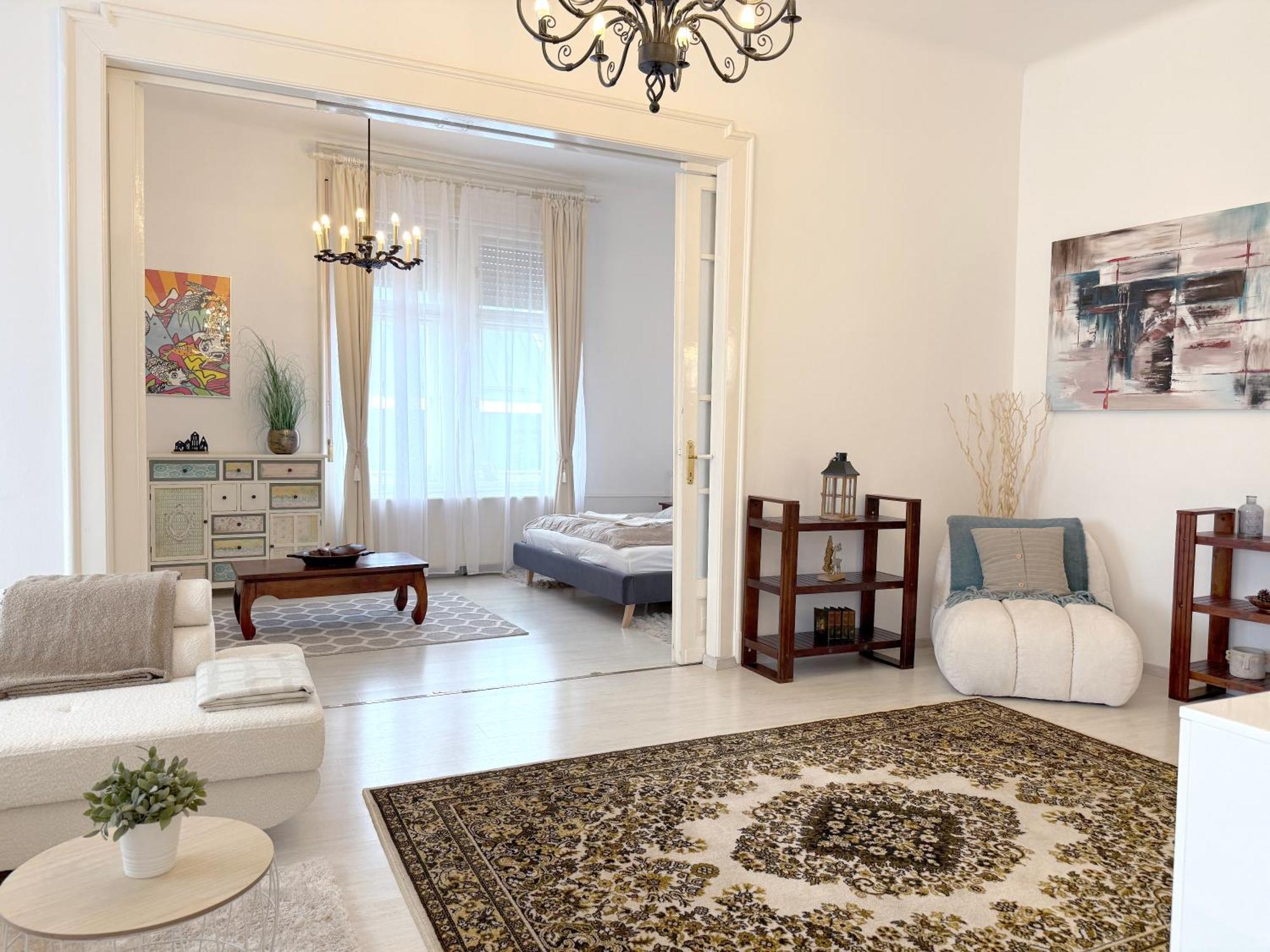 Elegant 125m2 In Center Of * Budapesta