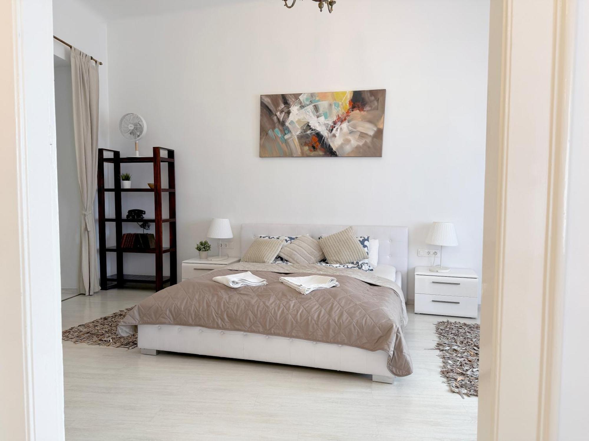 Elegant 125m2 In Center Of * Budapesta