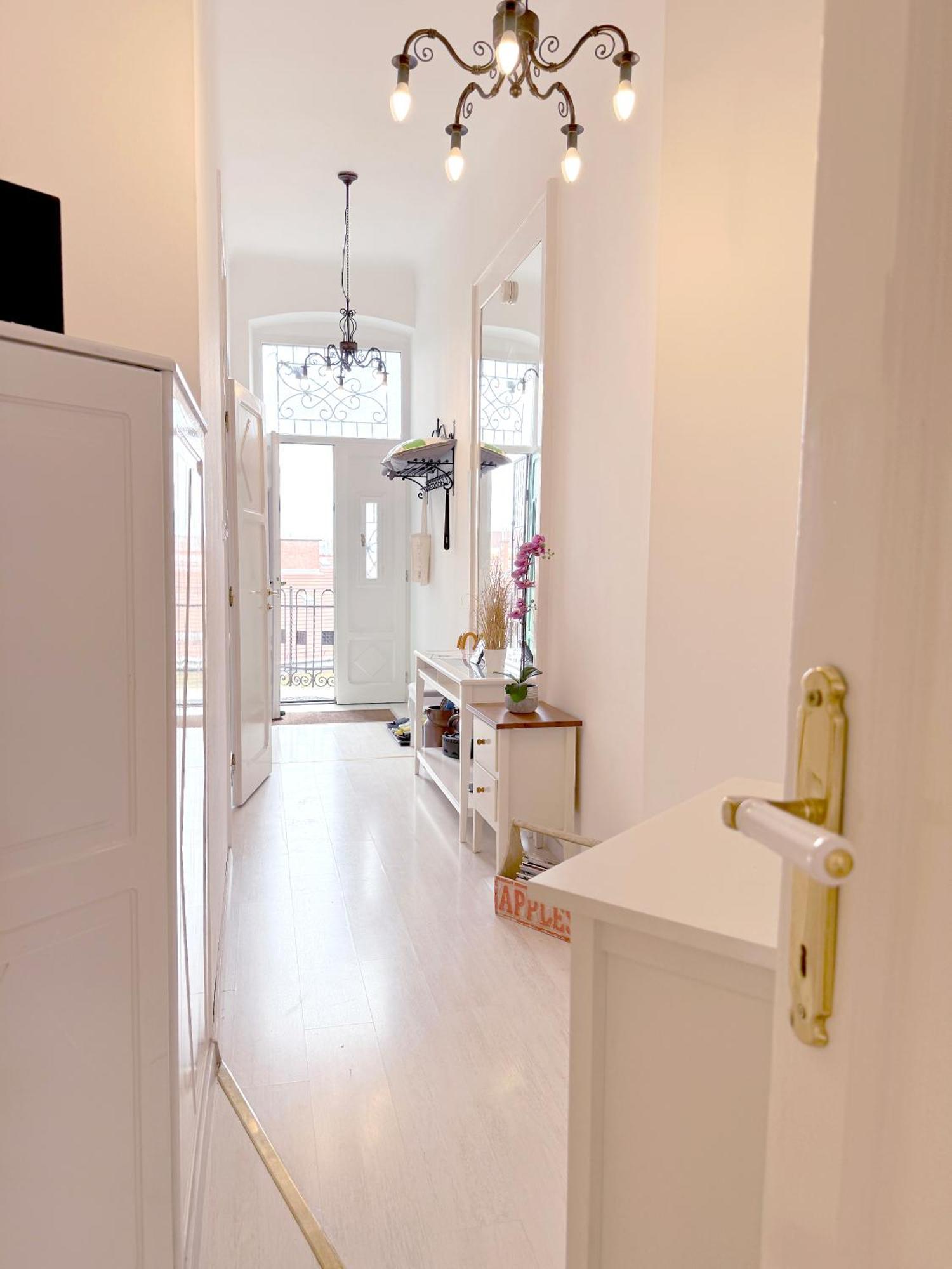 Apartament Elegant 125m2 In Center Of